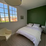 Гостевой дом L'eucalyptus, Charmante Maison Familiale, Arago 4*