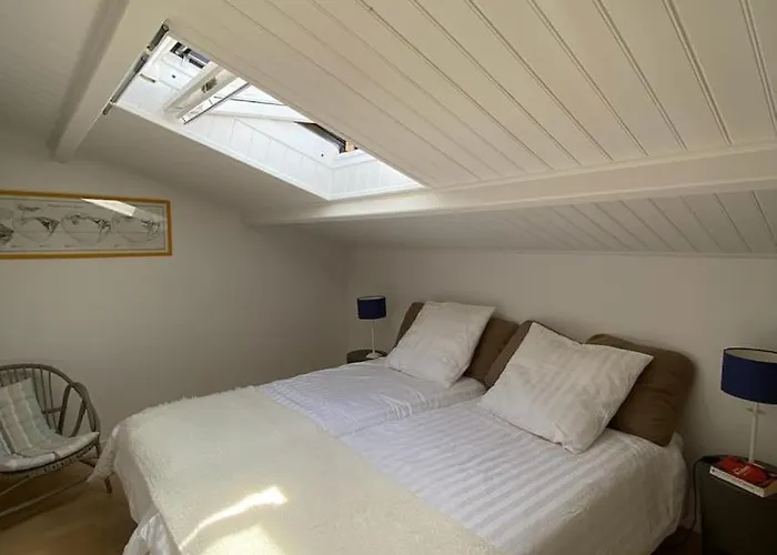 L'eucalyptus, Charmante Maison Familiale, Arago Maison d'hôtes 4*