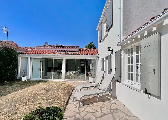 L'eucalyptus, Charmante Maison Familiale, Arago Maison d'hôtes Les Sables-dʼOlonne