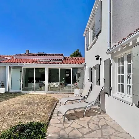 L'eucalyptus, Charmante Maison Familiale, Arago Maison d'hôtes Les Sables-dʼOlonne